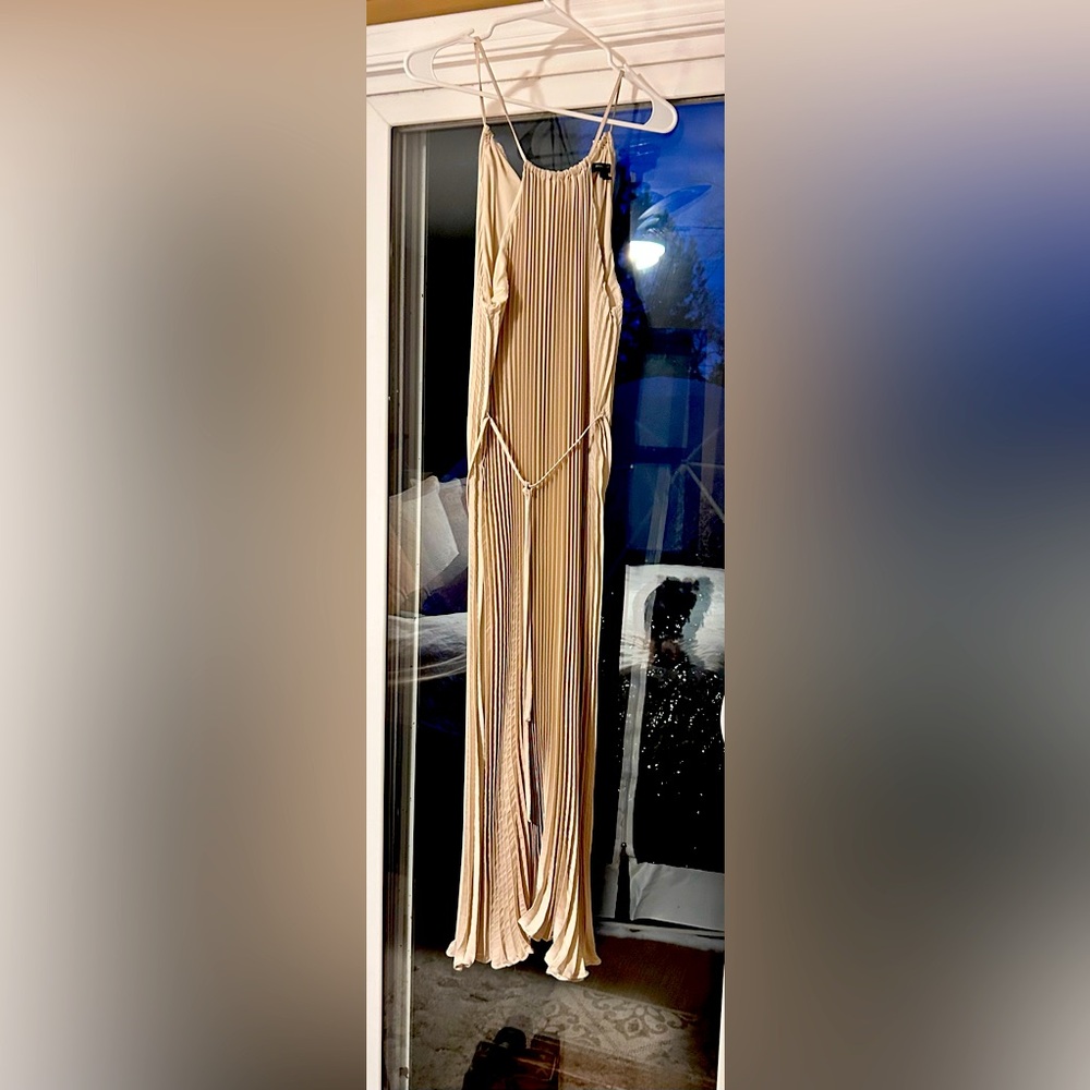 Long lightweight crepe halter dress